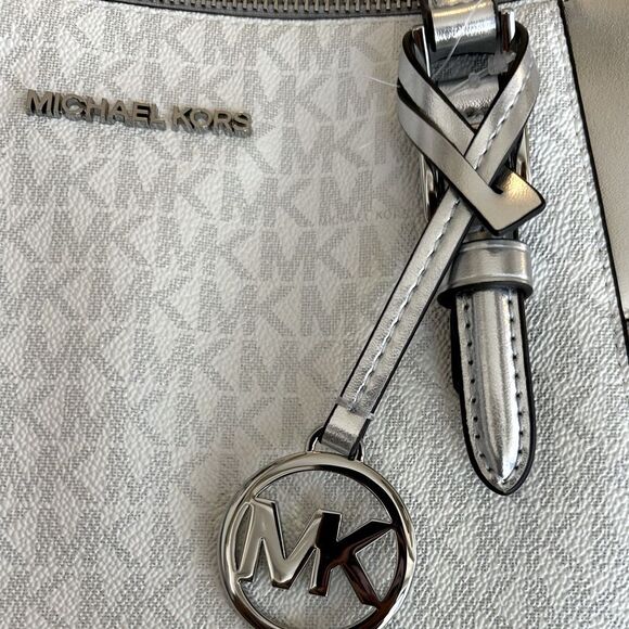 Michael Kors Silver metallic Signature Logo Zipper tote shoulder NWT - Picture 9 of 9
